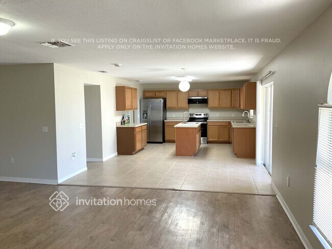 Foto del edificio - 1765 Sawgrass Dr SW