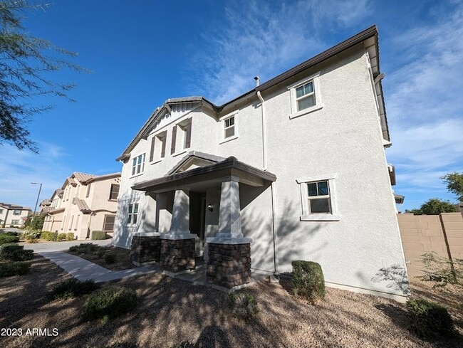 Building Photo - 1253 N 166th Ave
