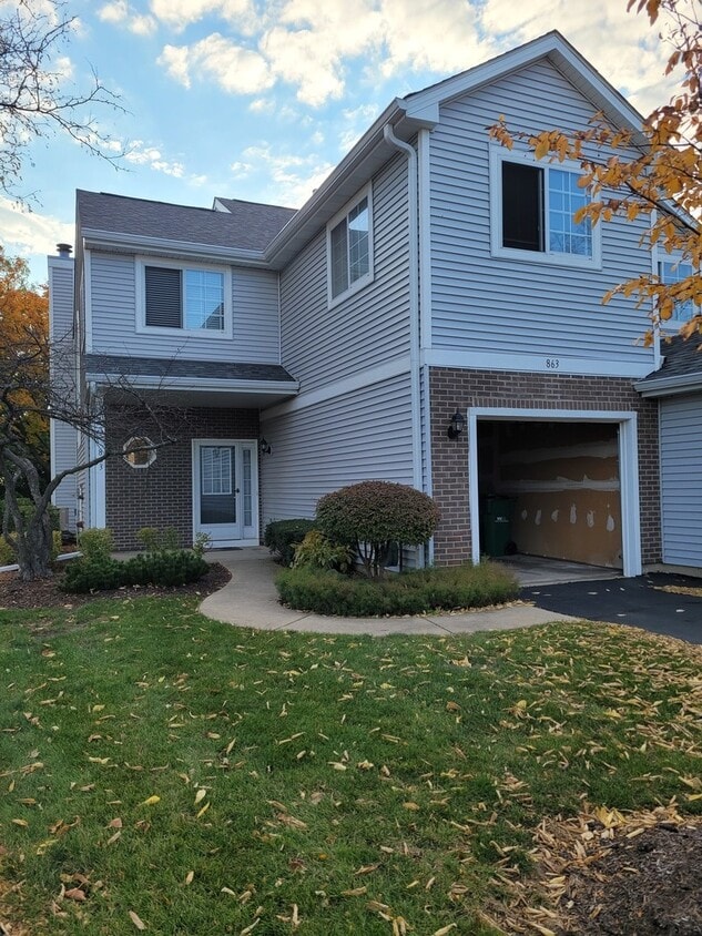 863 E Addison Ave Unit 863, Lombard, IL 60148 Condo for Rent in