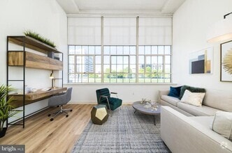 Building Photo - 2121 Market St