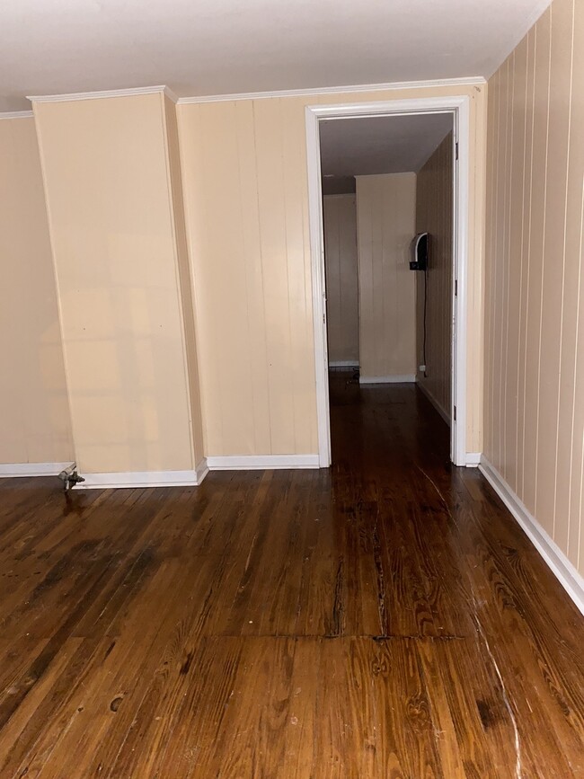 Building Photo - 1317 Lyon Street, Unit Apt A