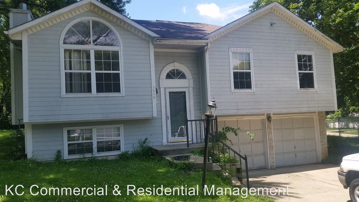Foto principal - 5616 Ditzler Ave
