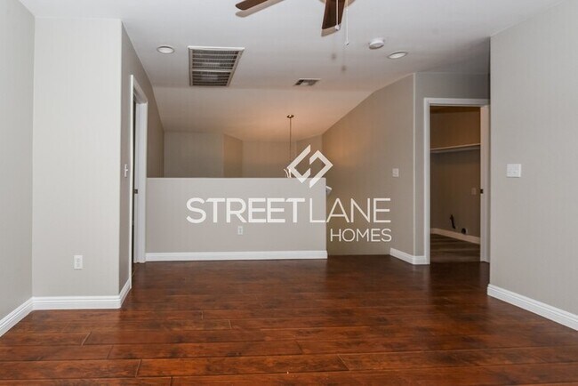 Foto del edificio - 4 Bedroom in Las Vegas!
