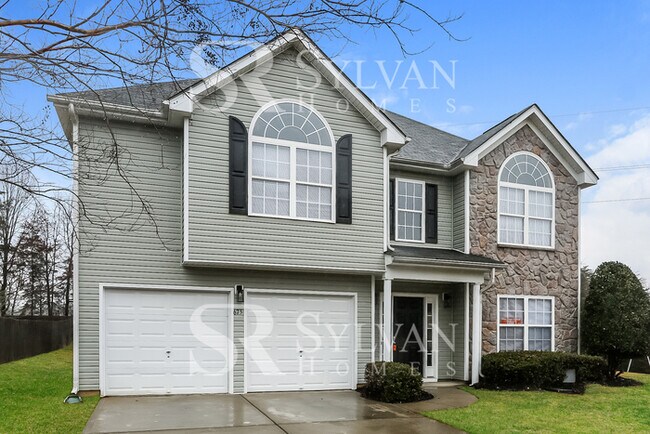 Foto del edificio - Stately 4 BR, 2.5 BA home