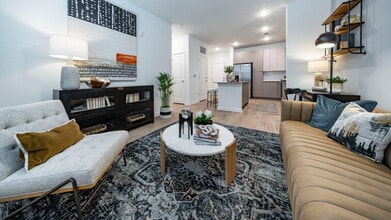 Building Photo - Allora  River Ridge