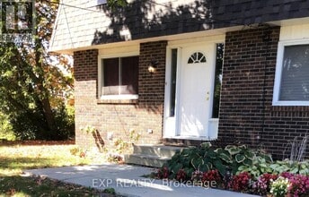 Building Photo - 2515 River Rd