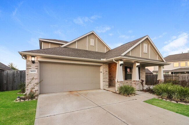 Foto del edificio - 14002 Oakdale Falls Ln