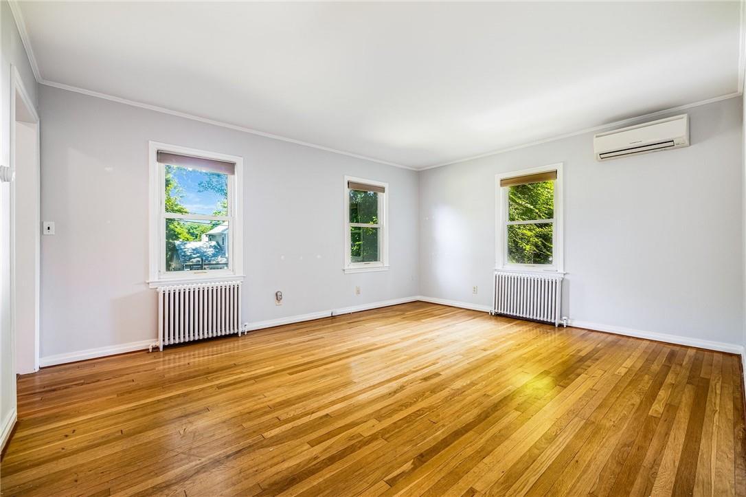 Foto principal - 11 Hillside Pl