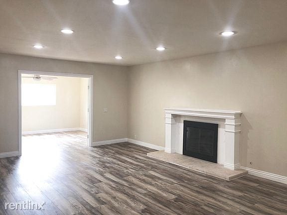 Building Photo - 3 br, 2 bath House - 1632 E Abbottson St