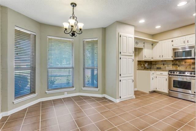 Foto del edificio - 2831 Panhandle Dr
