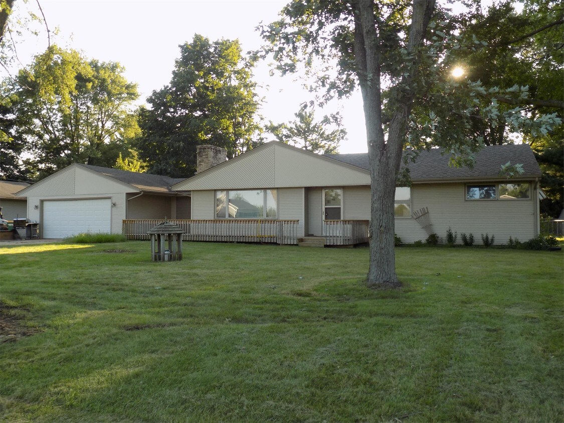 Primary Photo - 12602 Dorr Rd