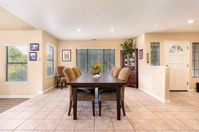 Foto del edificio - 3 br, 2 bath House - 5316 Hidden Oak Court