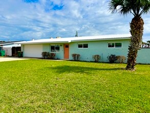 Building Photo - 2050 Neptune Rd