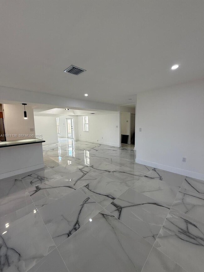 Building Photo - 14848 SW 180th St