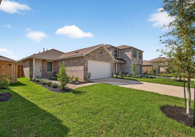 Building Photo - 28739 Bottom Grass Trl