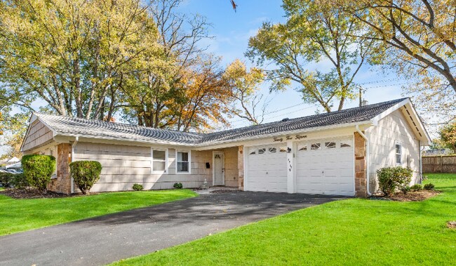 Building Photo - 2515 Kenhill Dr