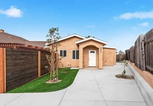 Building Photo - 8988 Cord Ln