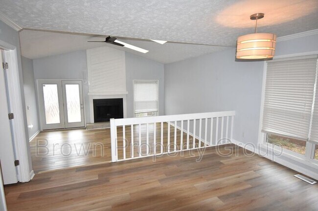 Building Photo - 5824 Horton Pl