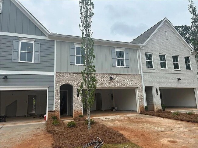 Foto del edificio - 121 Priestwood Ln