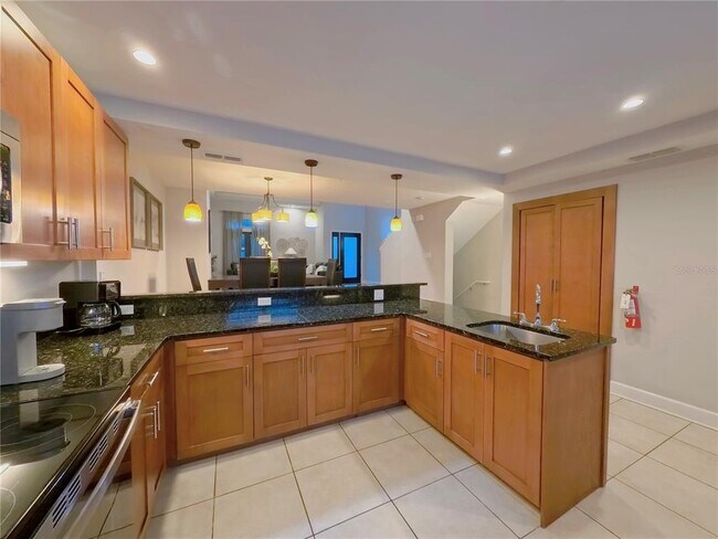 Foto del edificio - 14525 Damai Ln