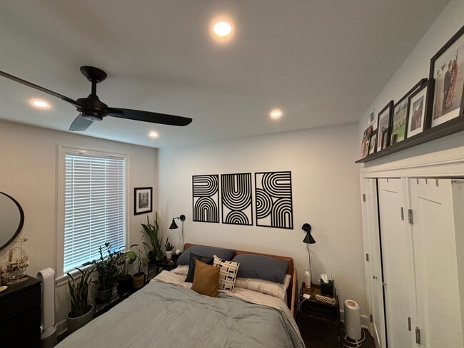 Bedroom - 623 Fitzwater St