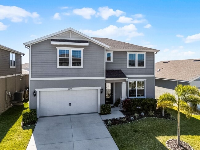 Luxury Living for Lease – 5BR Home with Of... - Luxury Living for Lease – 5BR Home with Of...