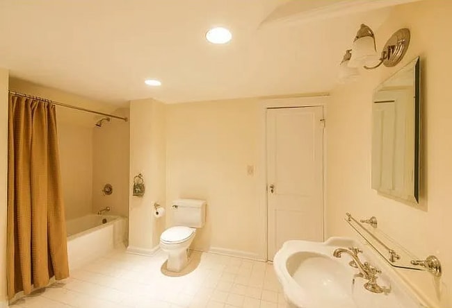 Building Photo - Welcome to the Stone House, a charming 3-bedroom, 2-bathroom