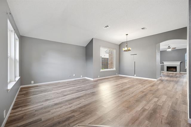 Foto del edificio - 508 Dartmouth Ln