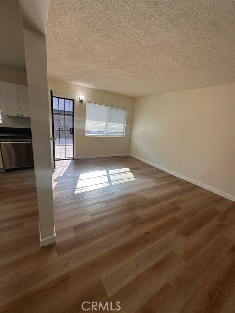 Foto del edificio - 1114 N Mayfair Ave