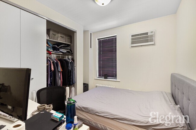 Foto del edificio - 200 E 35th St