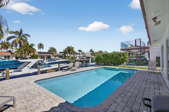 Foto del edificio - 2433 SE 10th St