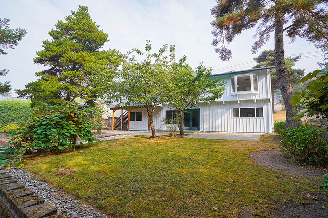 Foto del edificio - 3627 80th Ave SE