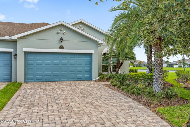 Foto del edificio - 7544 Loren Cove Dr