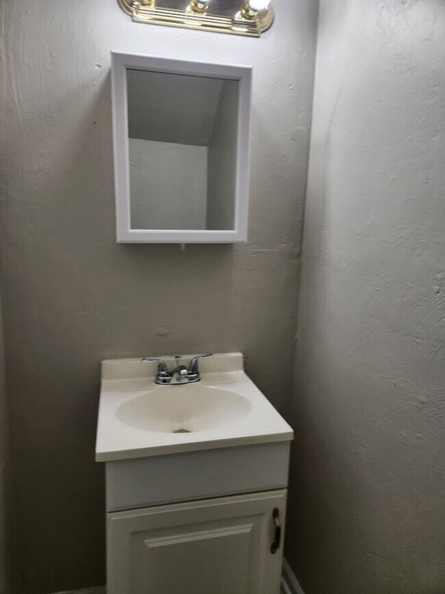 Foto del edificio - Newly Remodeled