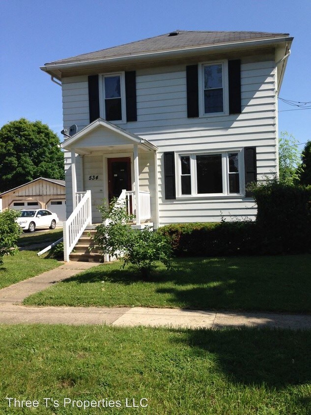 534 W Stewart St, Owosso, MI 48867 House Rental in Owosso, MI
