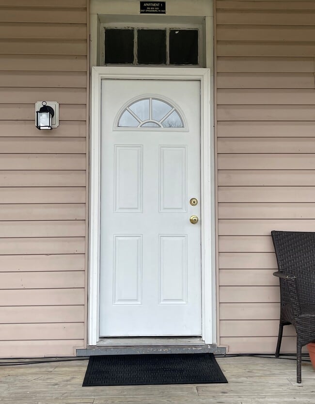 Building Photo - 651 Seven Bridge Rd