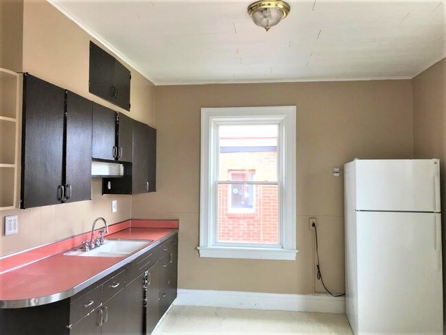 Building Photo - 233 Cornell Ave
