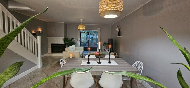 Foto del edificio - 223 Sandlewood Trl