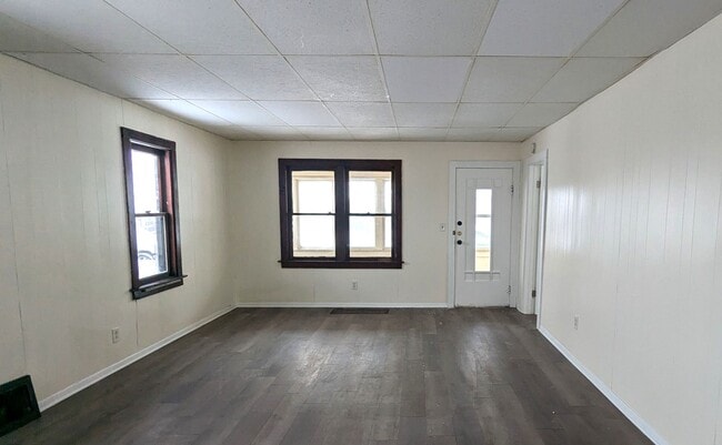 Building Photo - 1715 Ray St