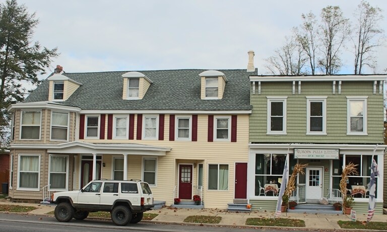 Primary Photo - 24369 W Main St