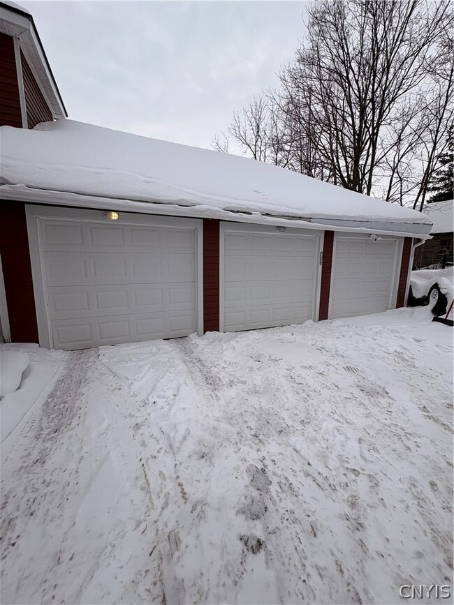 Building Photo - 11 Grove Ave