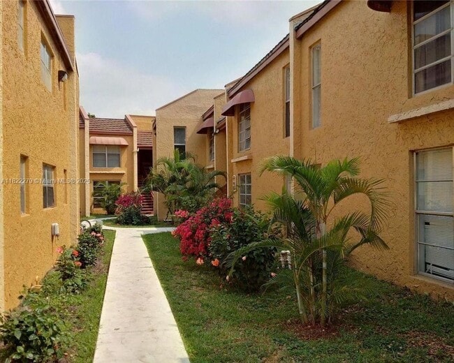 Building Photo - 4467 Treehouse Ln