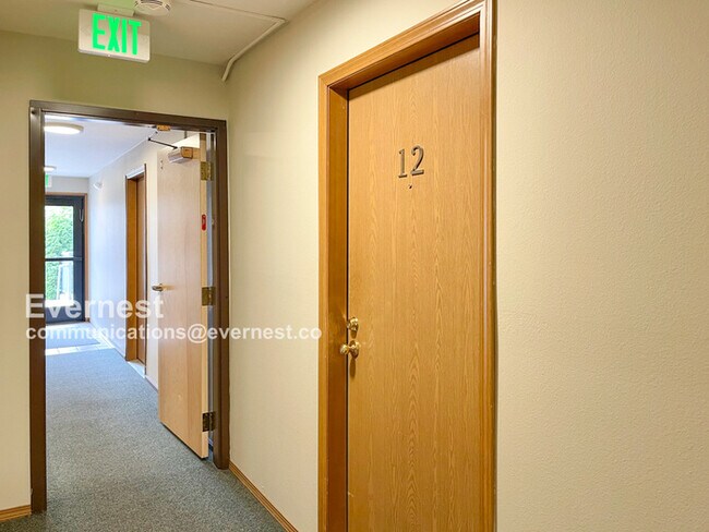 Foto del edificio - 3926 1st Ave NE