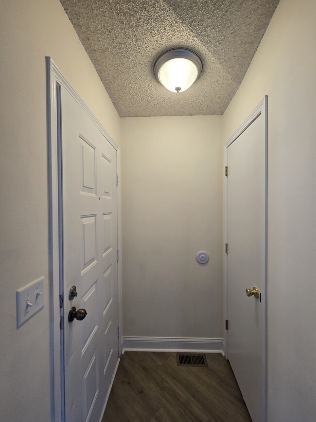 Foto del edificio - 5223 S Mosley St