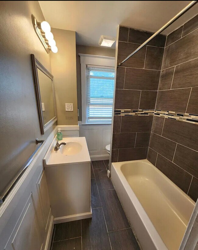 329 N Llanwellyn Ave, Glenolden, PA 19036 House Rental in Glenolden, PA