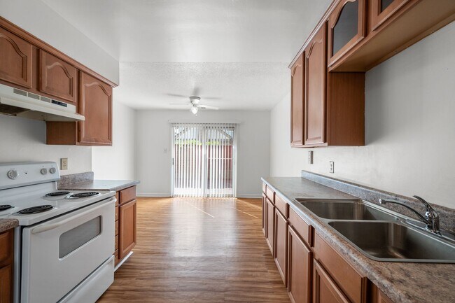 Foto del edificio - 4350 Gadwall Pl