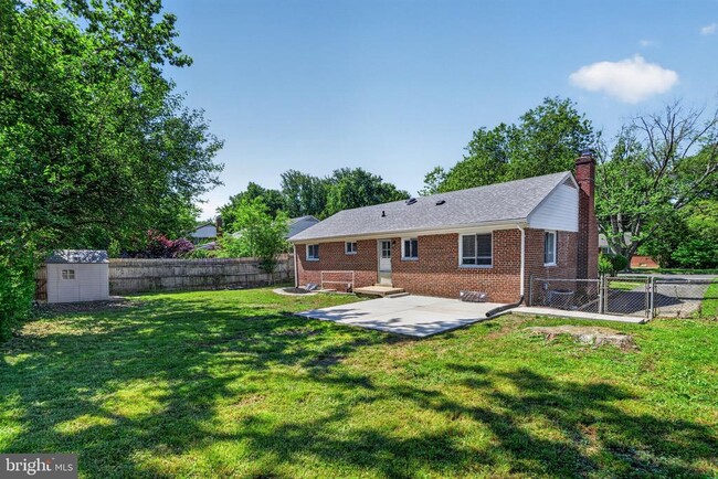 Building Photo - 7216 Carol Ln