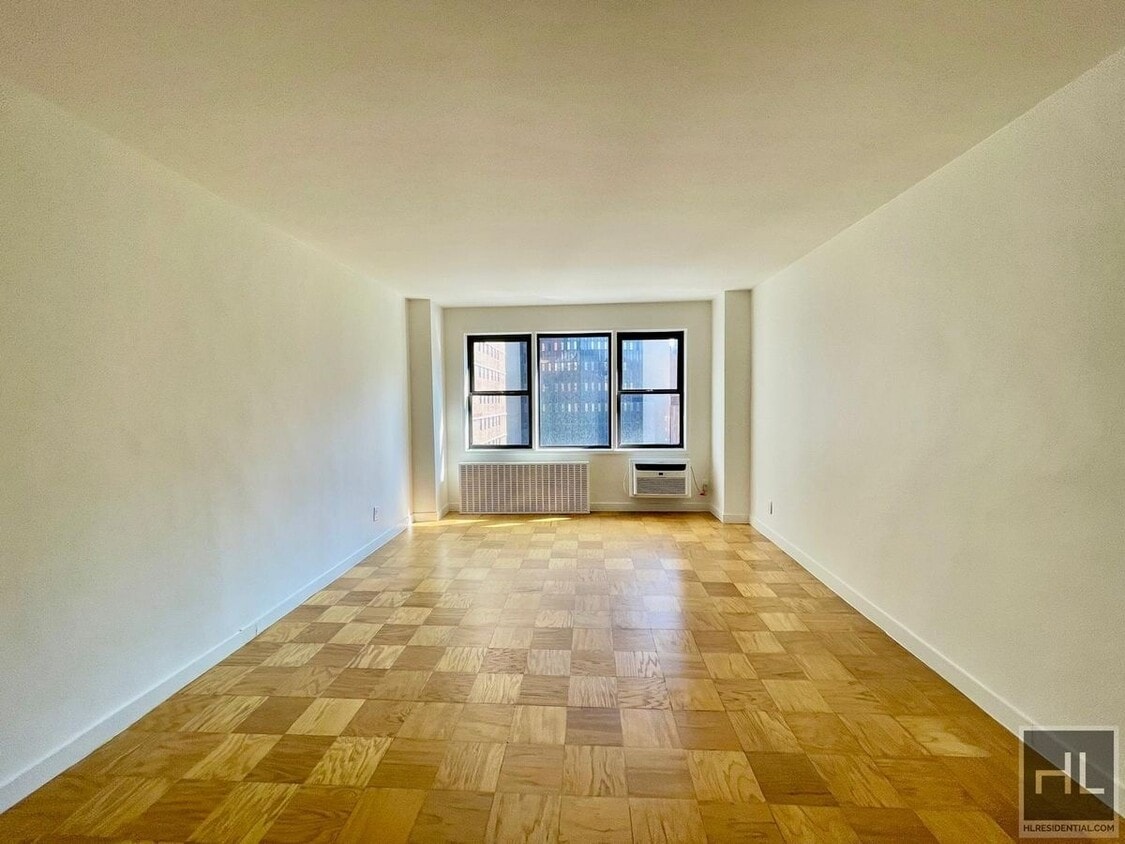 Primary Photo - EAST 36 STREET