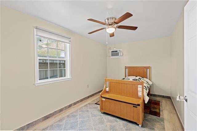 Foto del edificio - 135 6th St