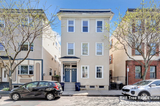 Building Photo - 16 O St
